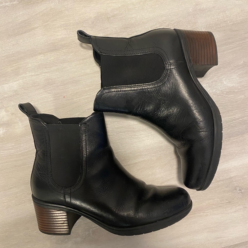 Clarks Chelsea Boots